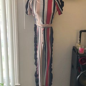 Two piece pants top gray red tan, black size small